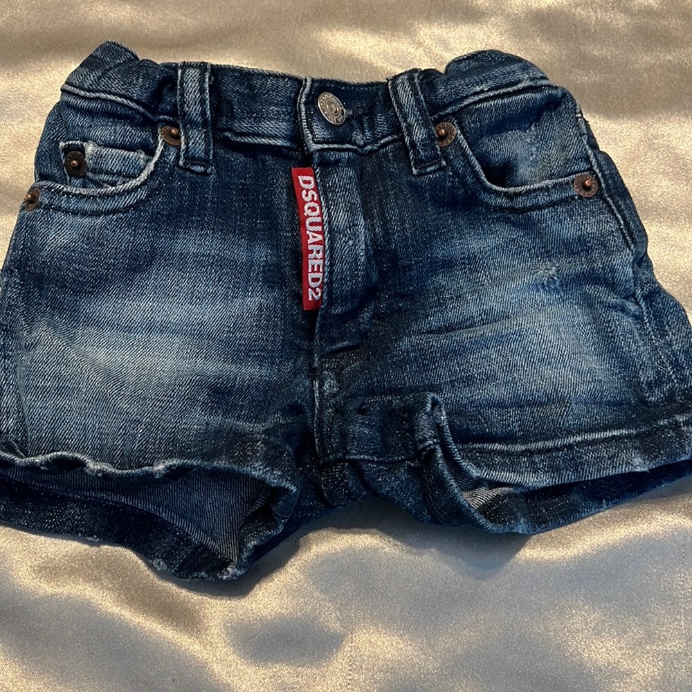 Dsquared2 Jean shorts size 24m